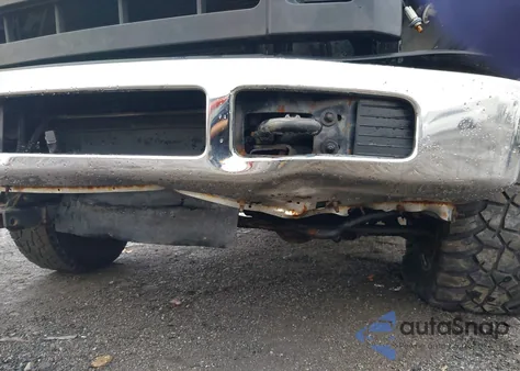 2010 Ford F-250 Lariat/Xl/Xlt z USA, uszkodzony, nr VIN 1FTSX2B57AEA18749